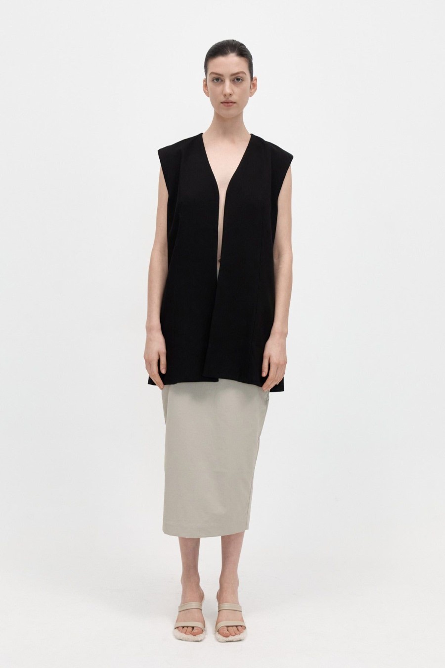 ST. AGNI Oversized Vest - Black | Tops