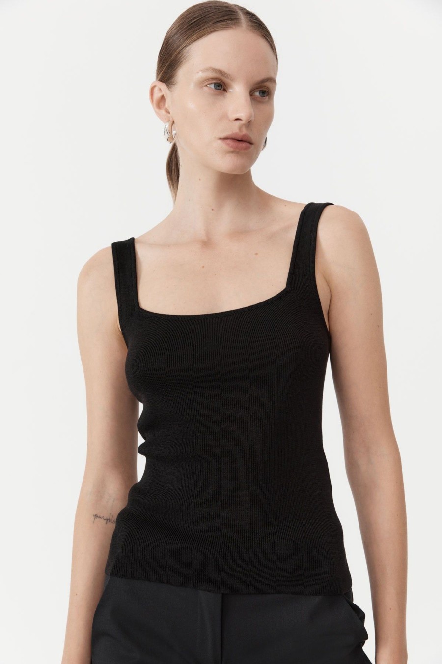 ST. AGNI Square Neck Knit Singlet - Black | Singlets