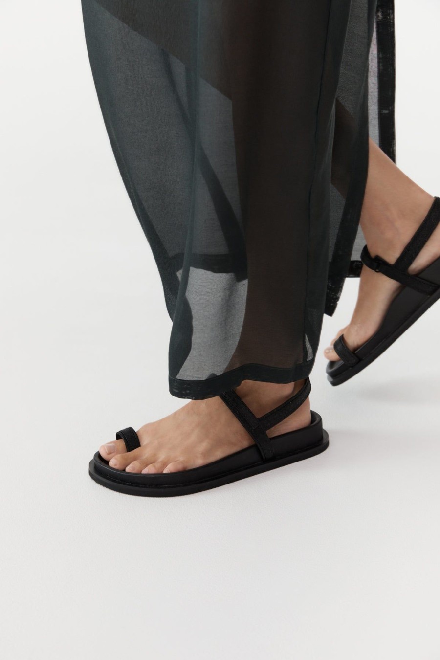 ST. AGNI Keko Sandal - Black | Sandals