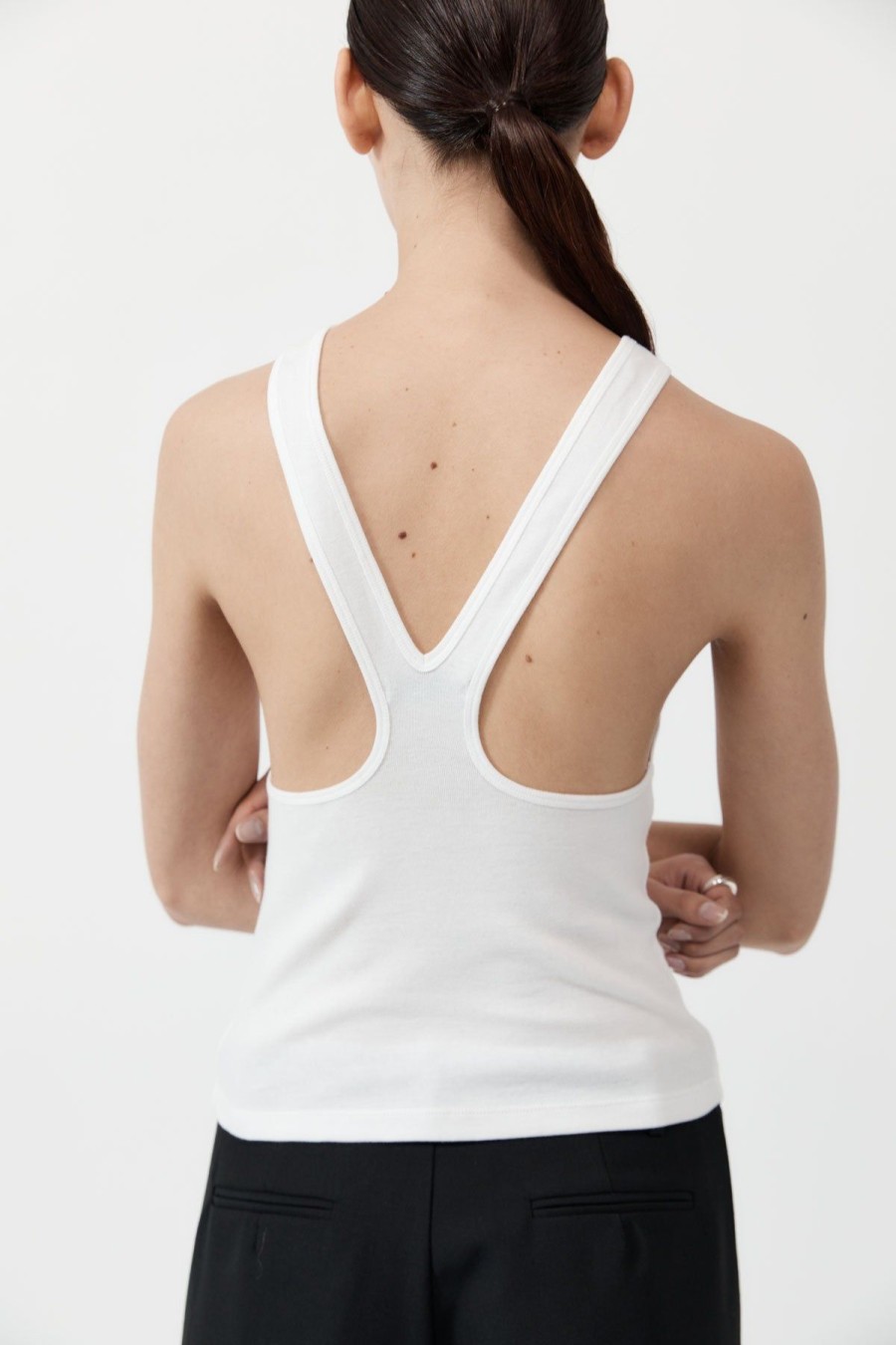 ST. AGNI Organic Cotton V Back Tank - White | Tops