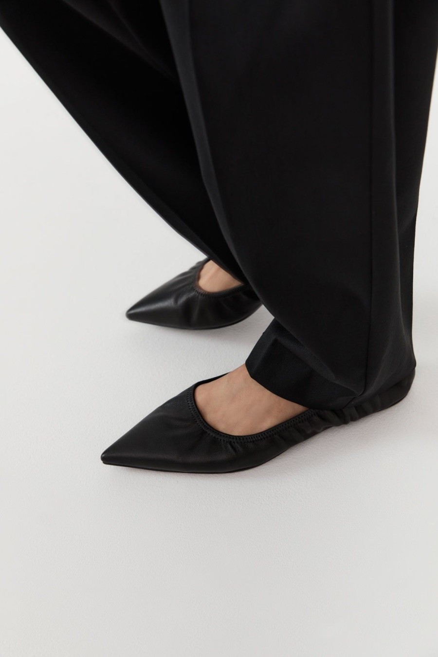 ST. AGNI Soft Leather Flat - Black | Flats