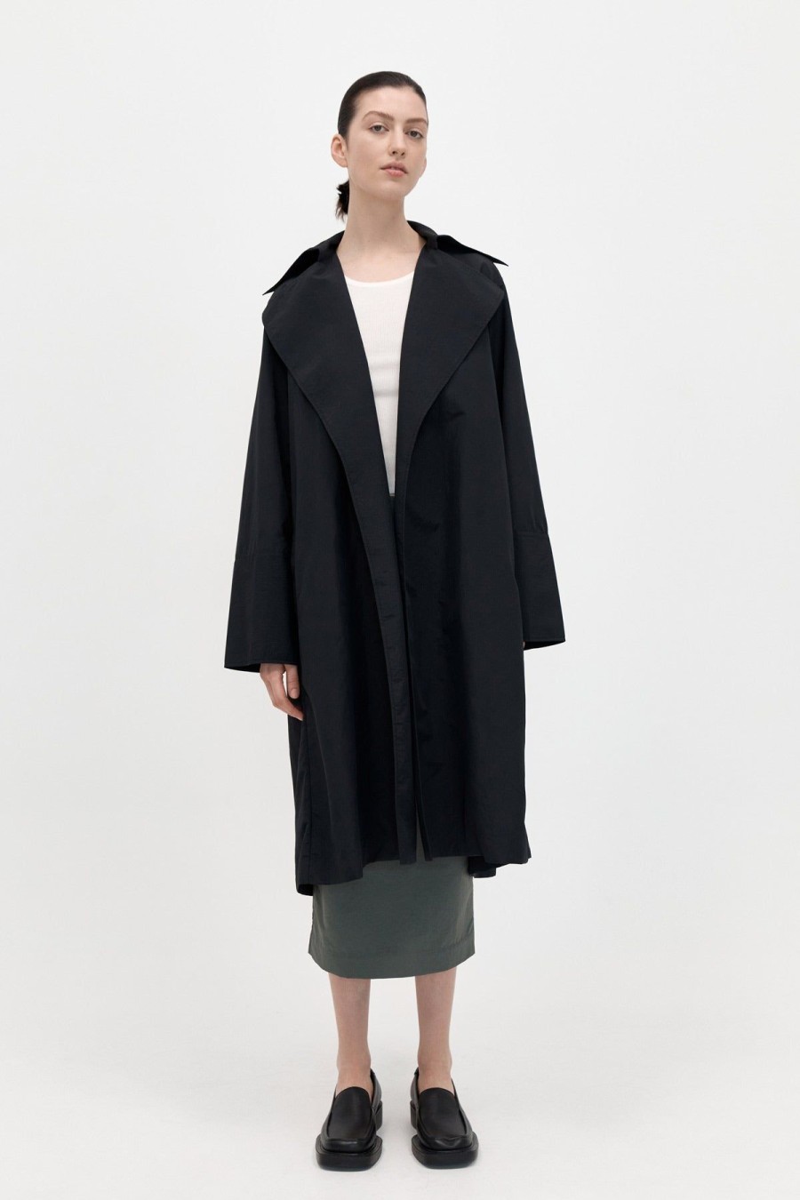 ST. AGNI Summer Trench Coat - Black | Jackets