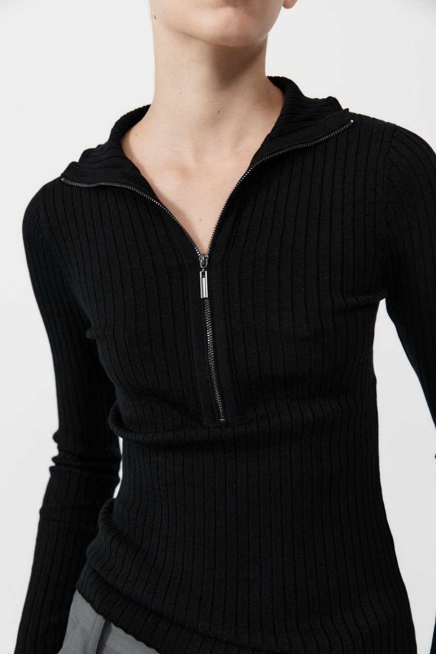 ST. AGNI Zip Front Top - Black | Jumpers