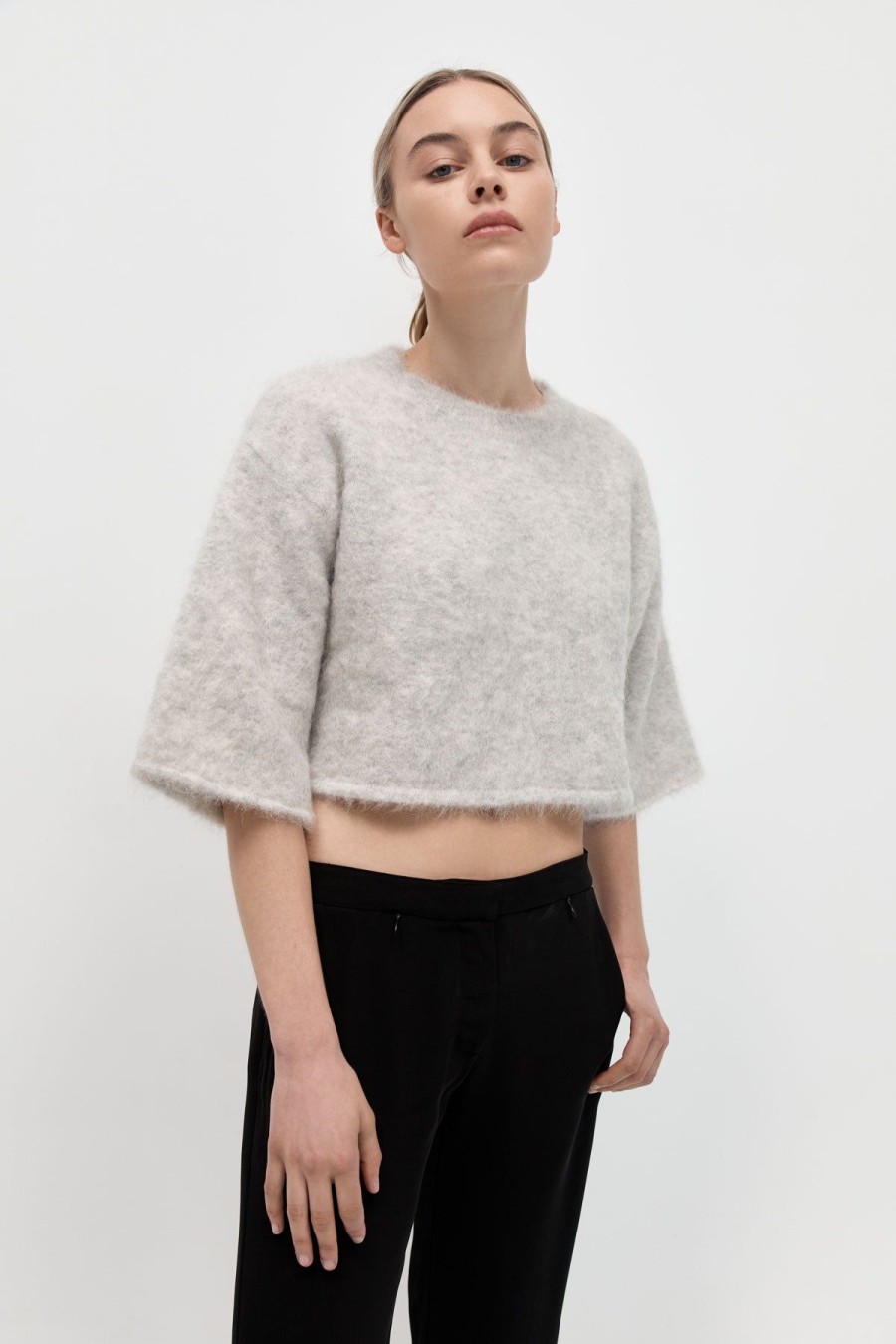 ST. AGNI Alpaca Cropped Tee - Light Grey | Tops