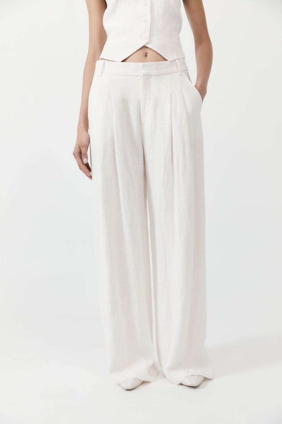 ST. AGNI Tailored Linen Pants - Ivory | Tailoring