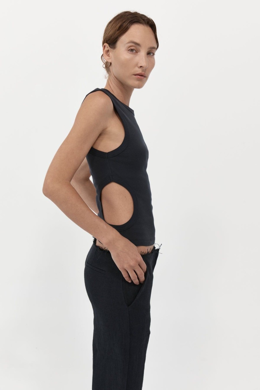 ST. AGNI Organic Cotton Cut Out Tank - Black | Basics