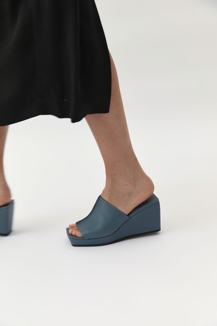 ST. AGNI Maria Wedge - Slate | Heels