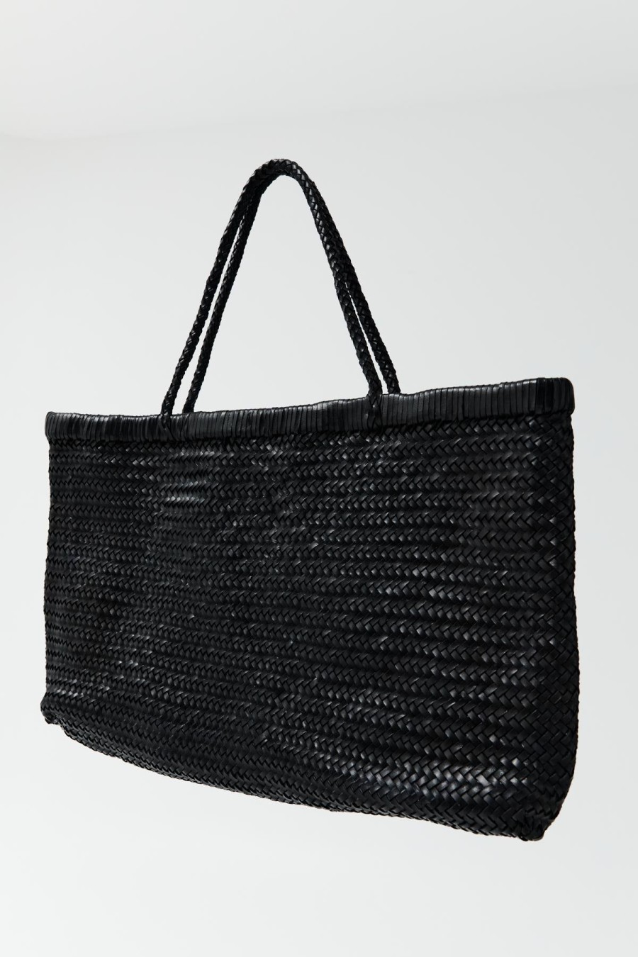 ST. AGNI Wide Bagu Woven Tote - Black | Bags