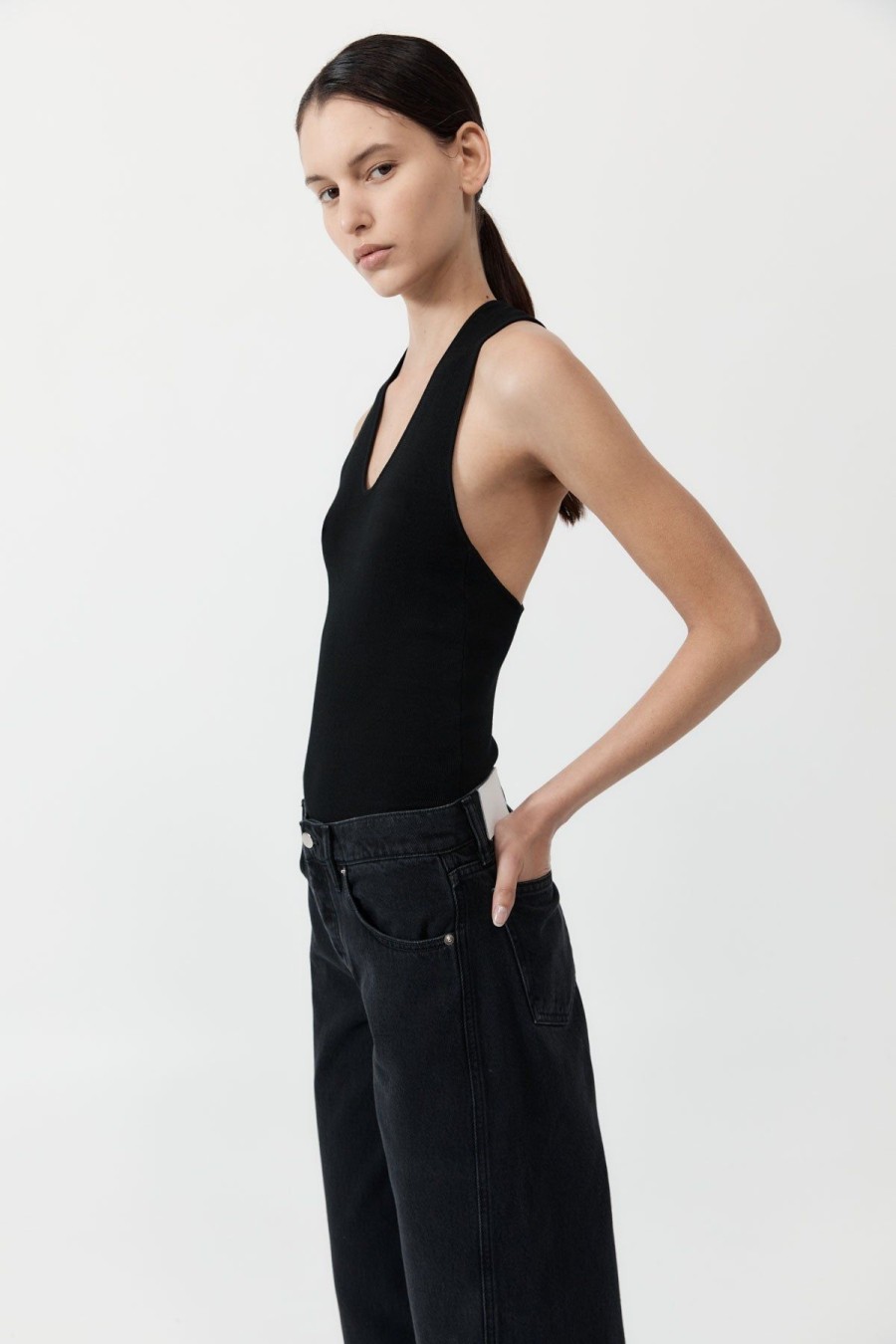 ST. AGNI Plunge Neck Knit Top - Black | Singlets