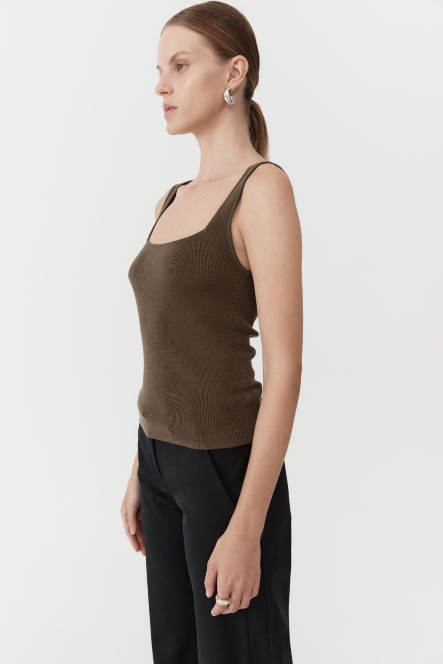 ST. AGNI Square Neck Knit Singlet - Kelp | Singlets