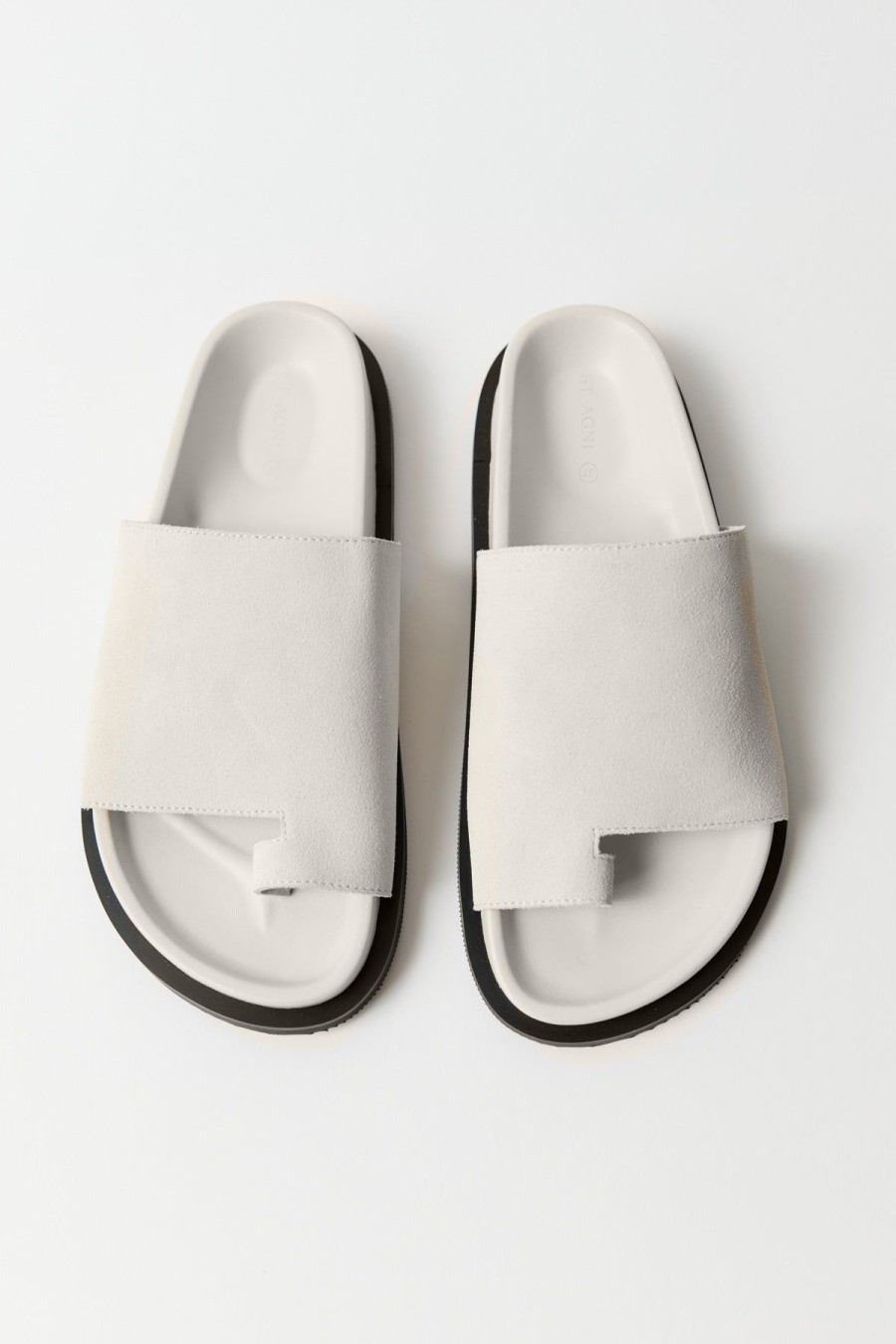 ST. AGNI Loe Suede Slide - Cool White | Uni