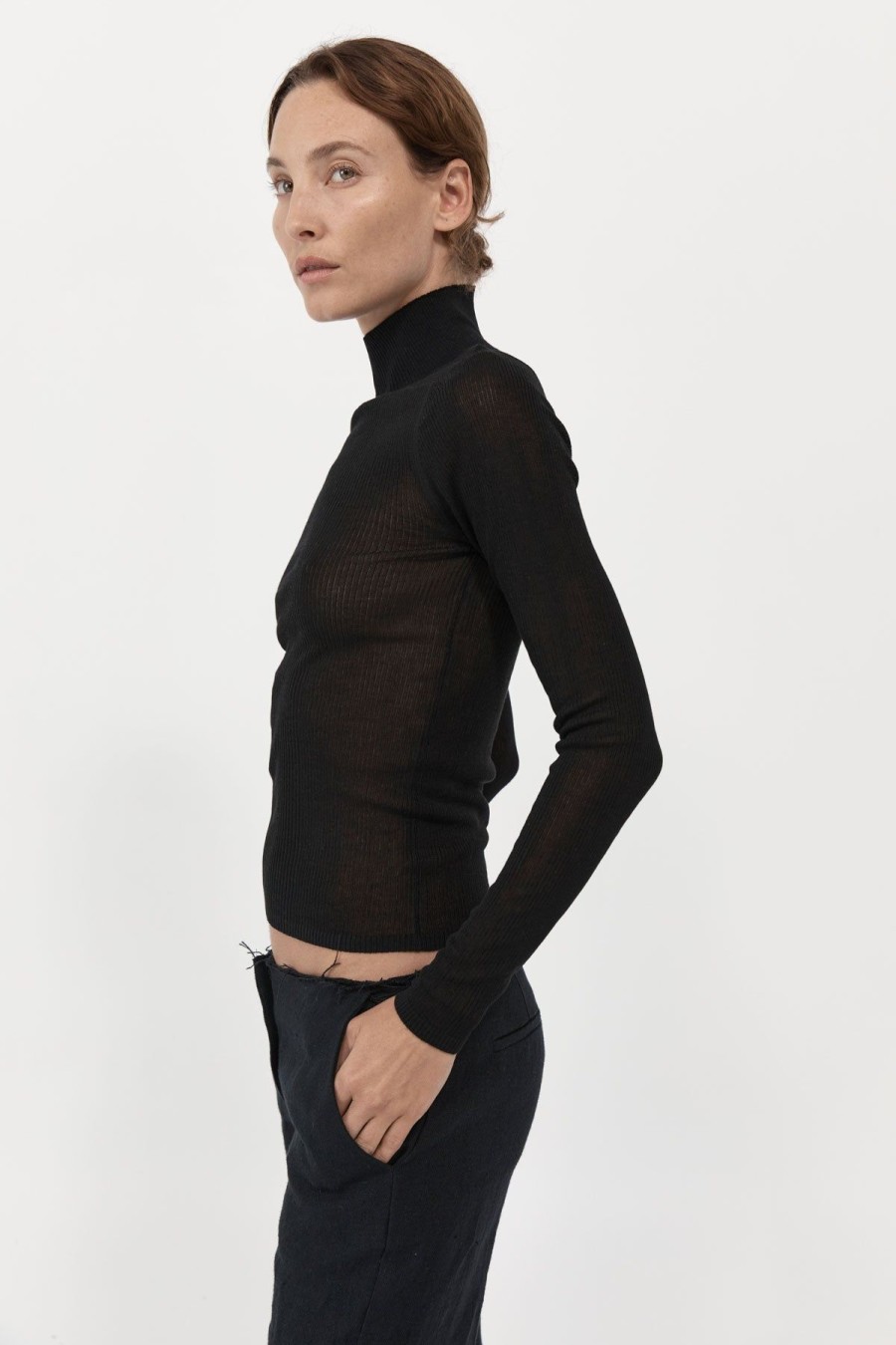 ST. AGNI Second Skin Knit Top - Black | Basics