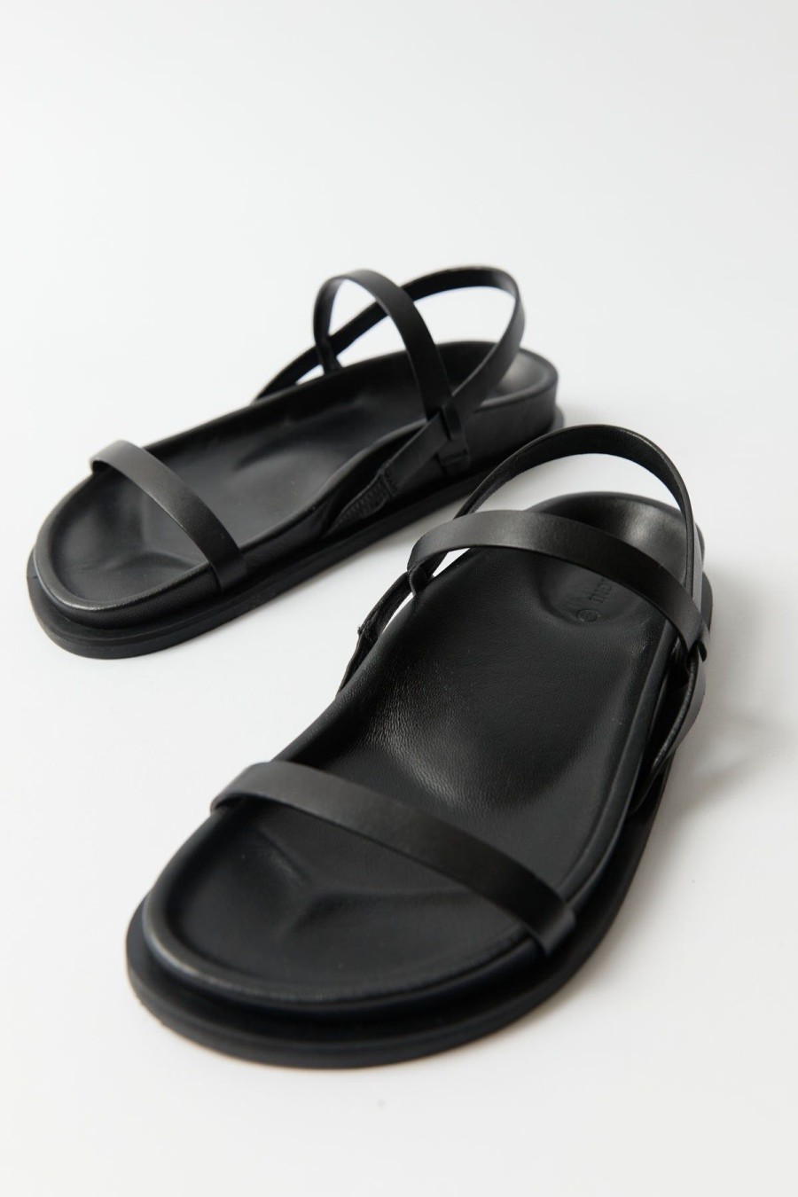 ST. AGNI Mio Sandals - Black | Sandals