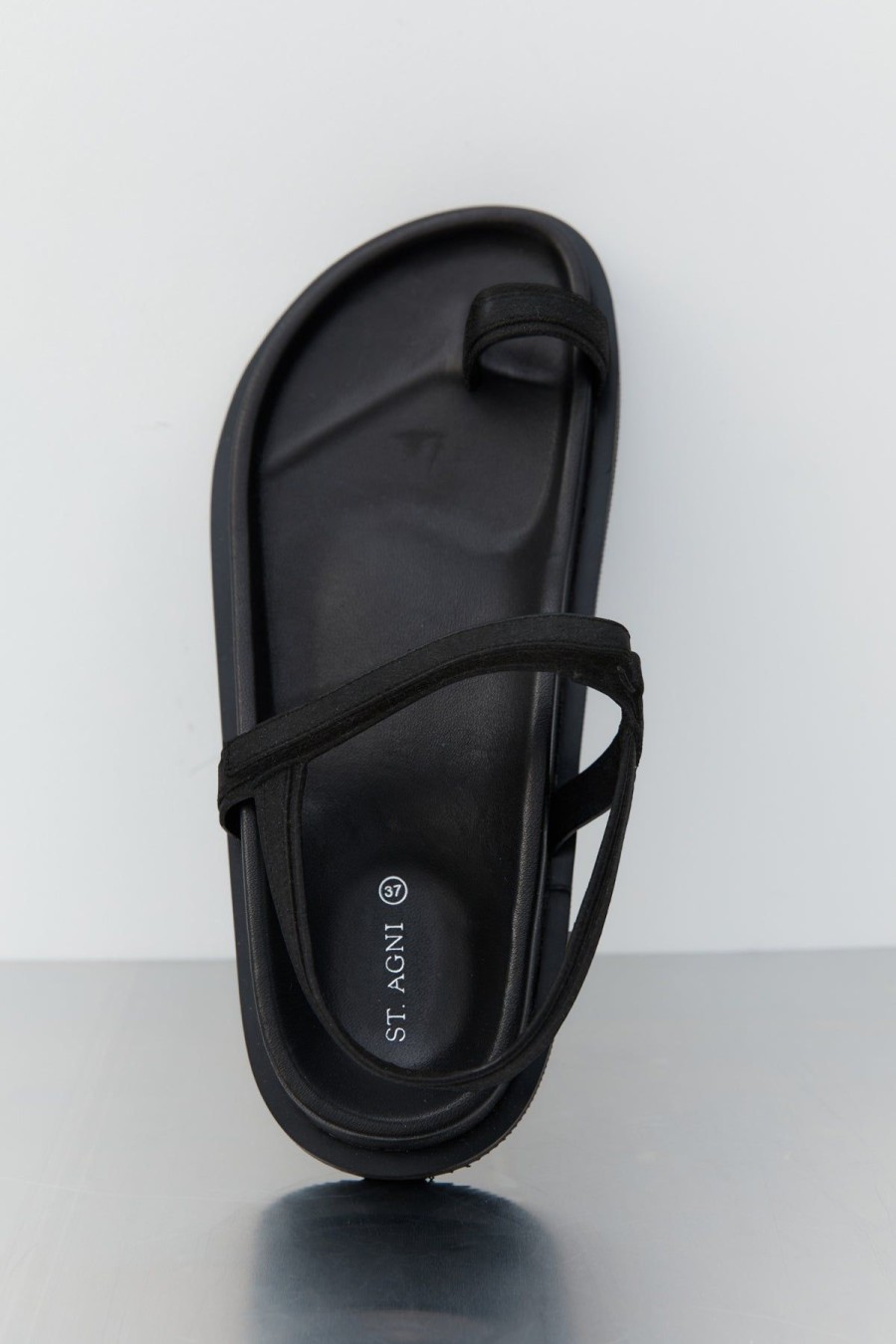 ST. AGNI Keko Sandal - Black | Uni