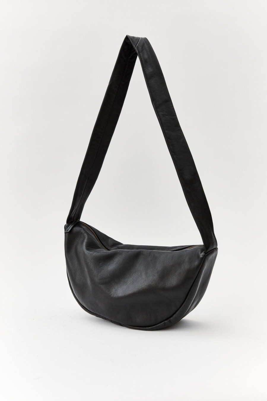 ST. AGNI Soft Crescent Bag - Black | Bags