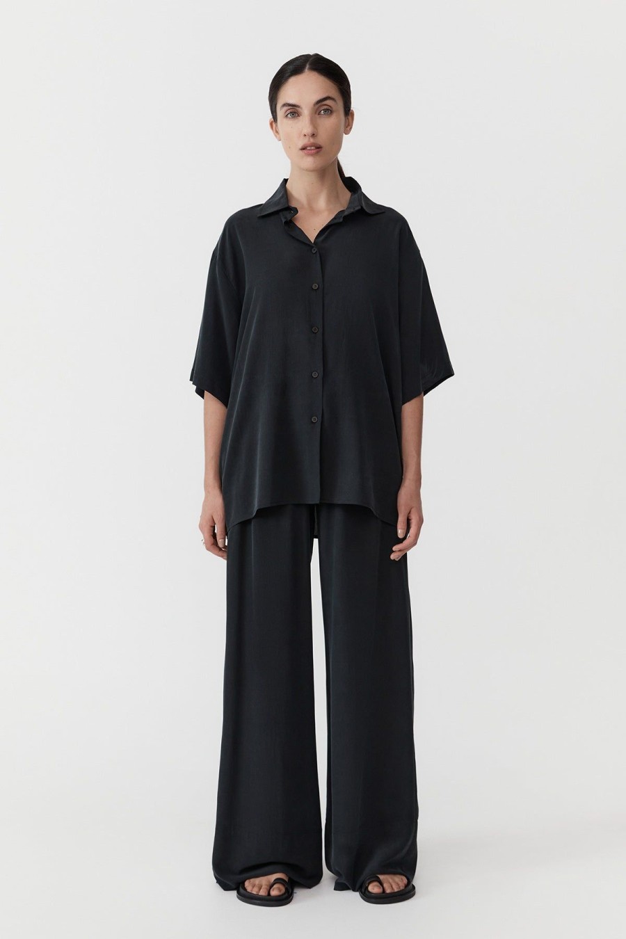 ST. AGNI Uni Silk Shirt - Washed Black | Tops