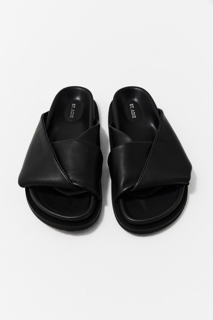 ST. AGNI Fold Detail Slide - Black | Slides