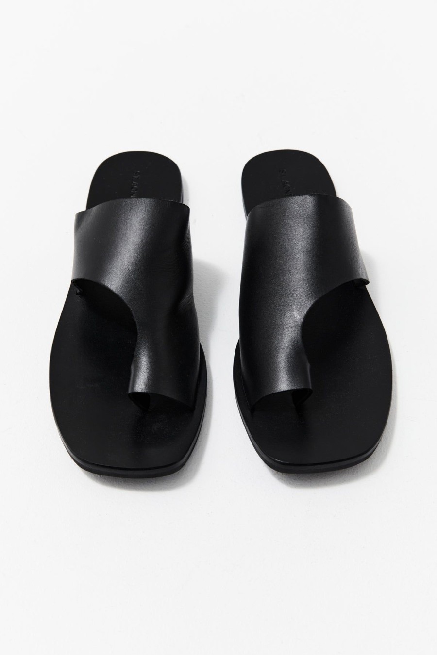 ST. AGNI Abstract Slide - Black | Slides