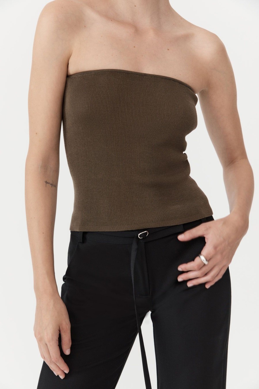 ST. AGNI 90s Strapless Knit Top - Kelp | Knitwear