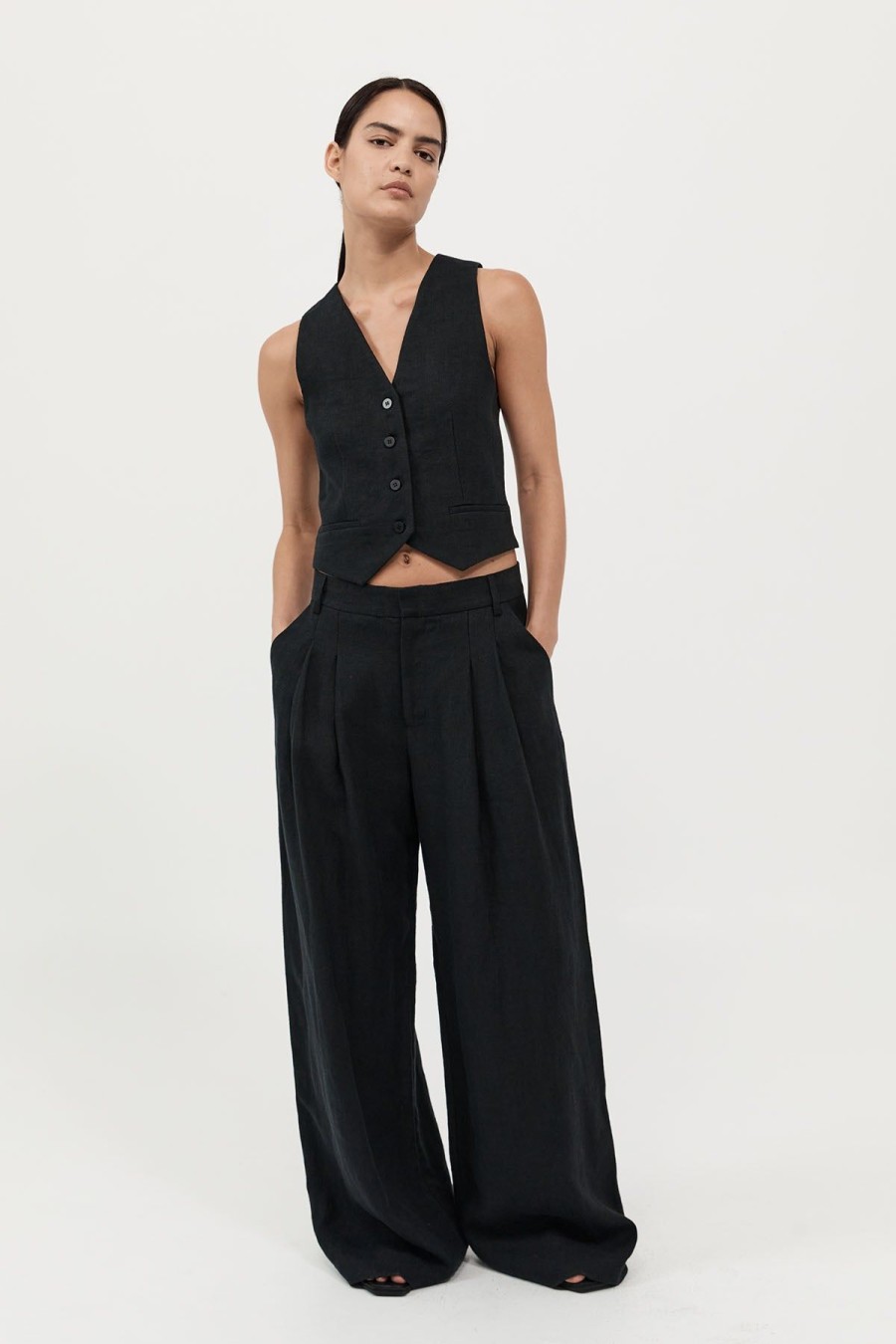 ST. AGNI Tailored Linen Pants - Black | Tailoring