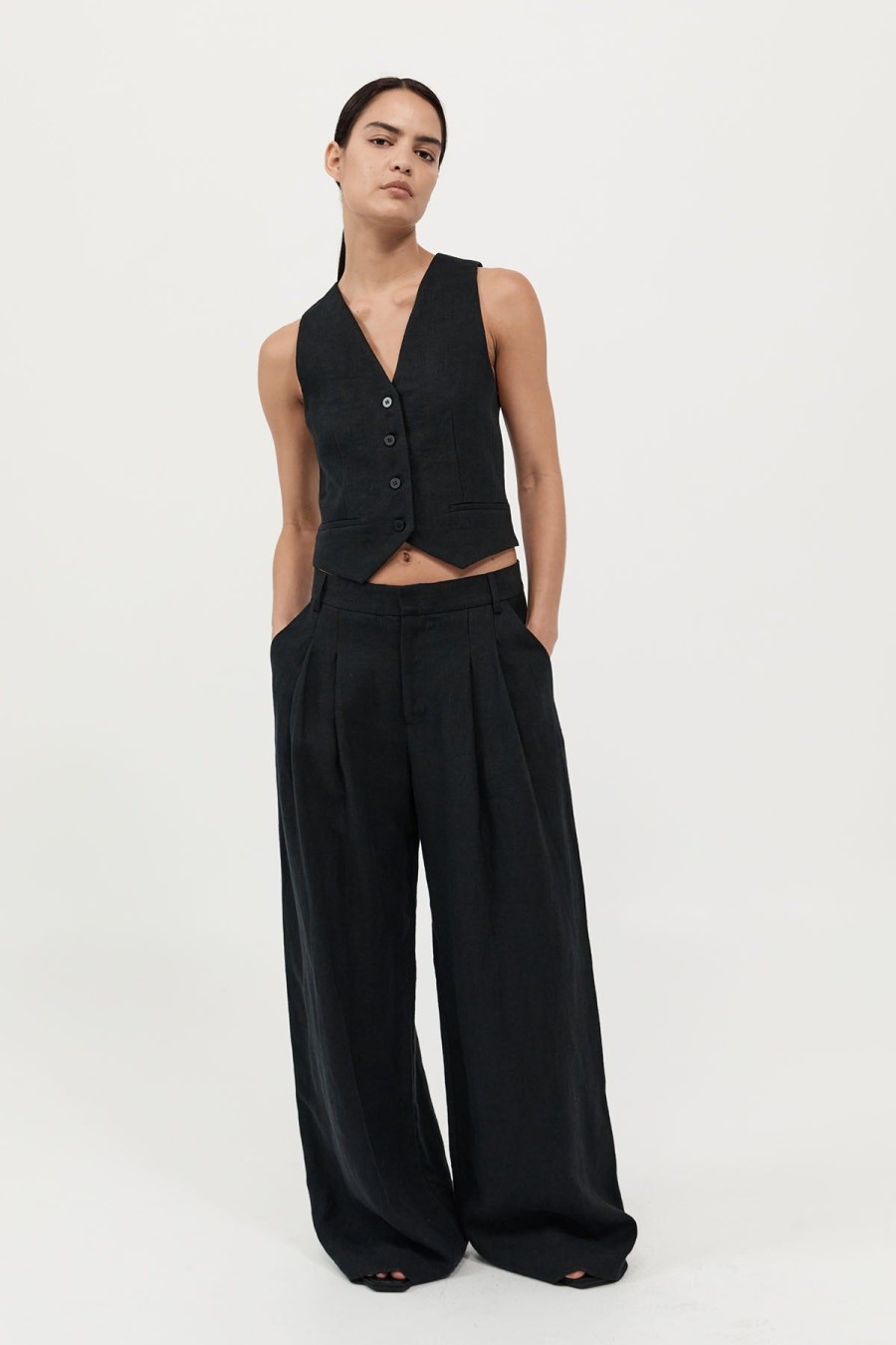 ST. AGNI Tailored Linen Pants - Black | Pants