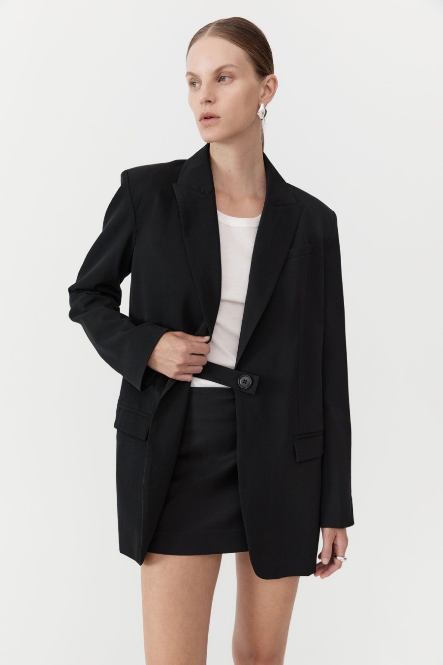 ST. AGNI Belt Detail Blazer - Black | Jackets