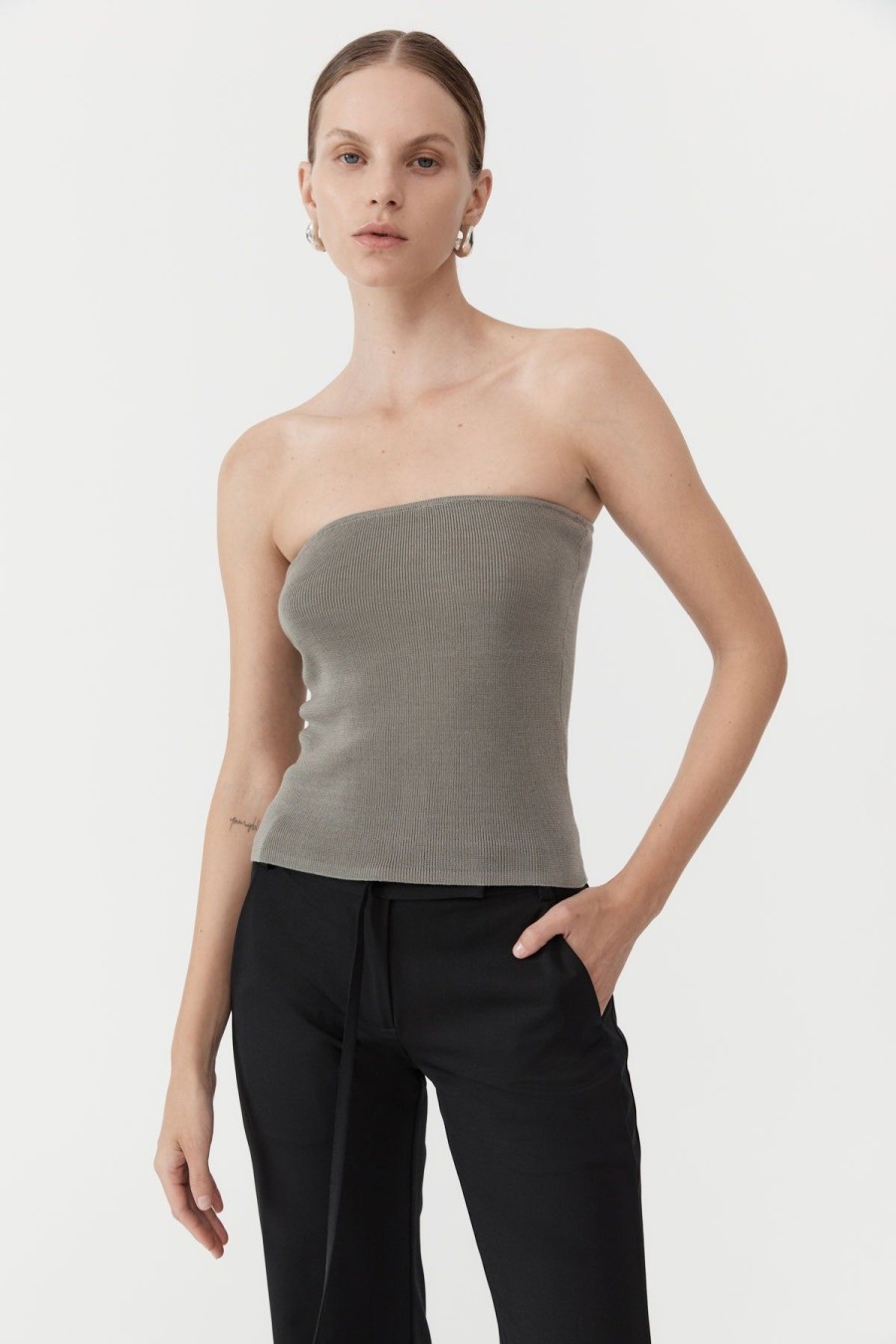 ST. AGNI 90s Strapless Knit Top - Shadow | Knitwear