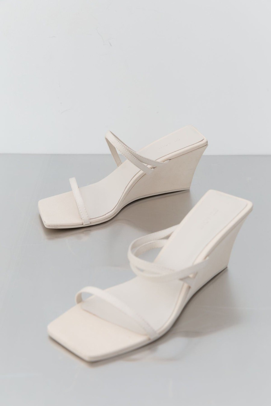 ST. AGNI Cross Strap Wedge - Ivory | Wedges