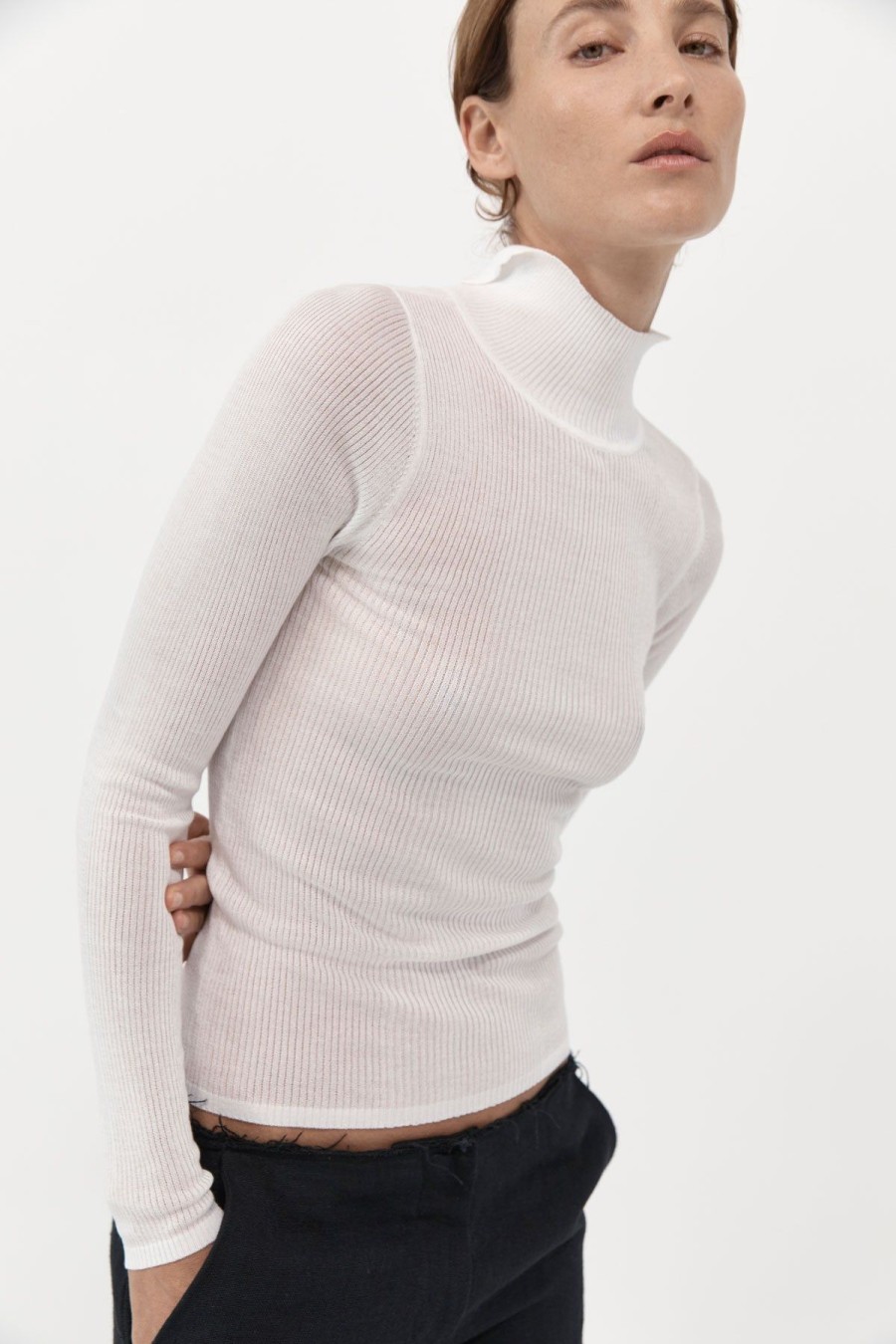 ST. AGNI Second Skin Knit Top - White | Tops