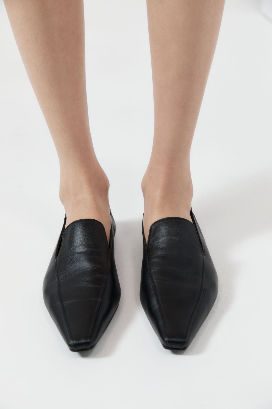 ST. AGNI Flat Loafer - Black | Flats