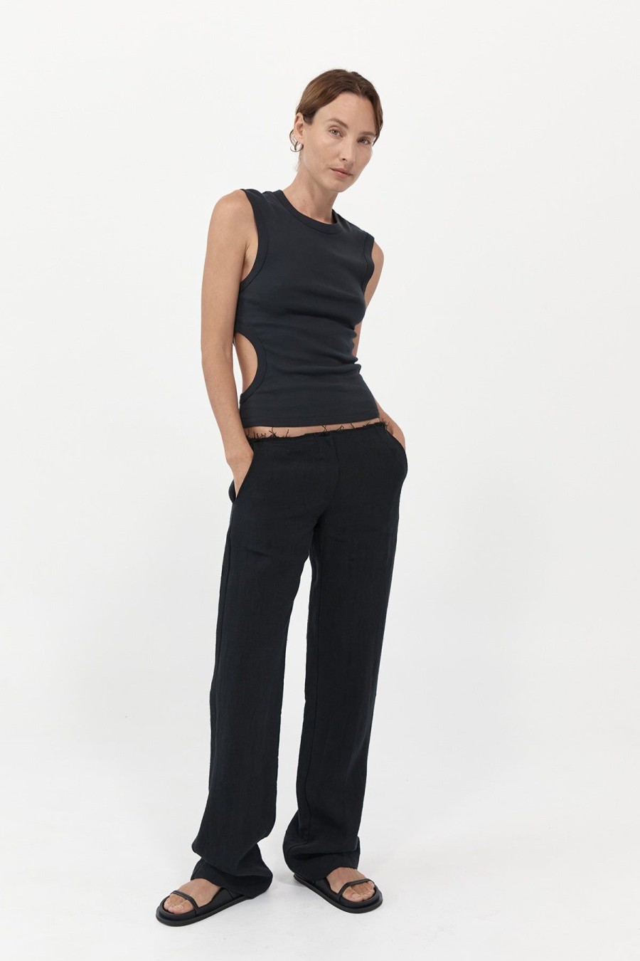 ST. AGNI Low Waist Raw Edge Pants - Black | Tailoring