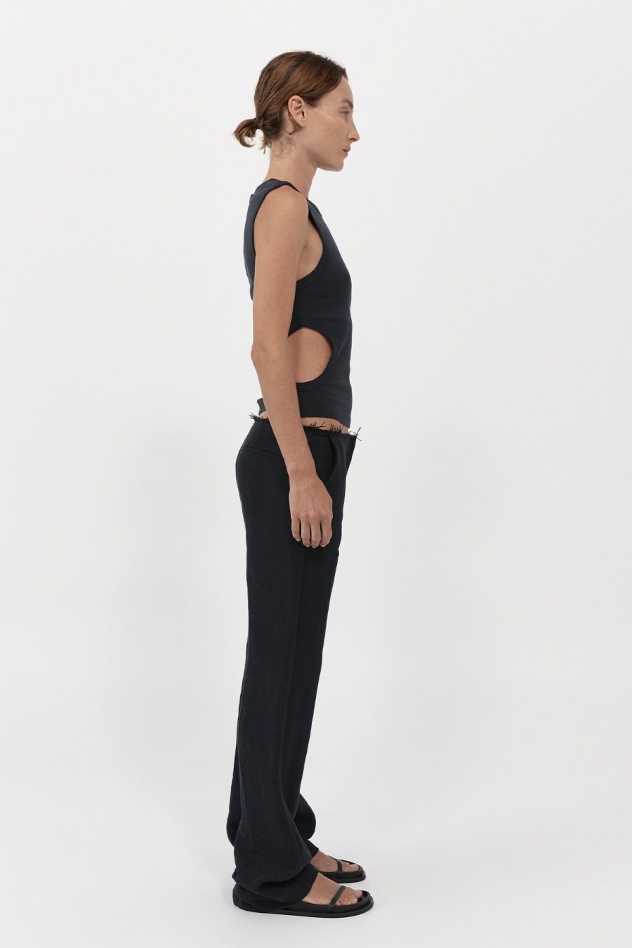 ST. AGNI Low Waist Raw Edge Pants - Black | Tailoring