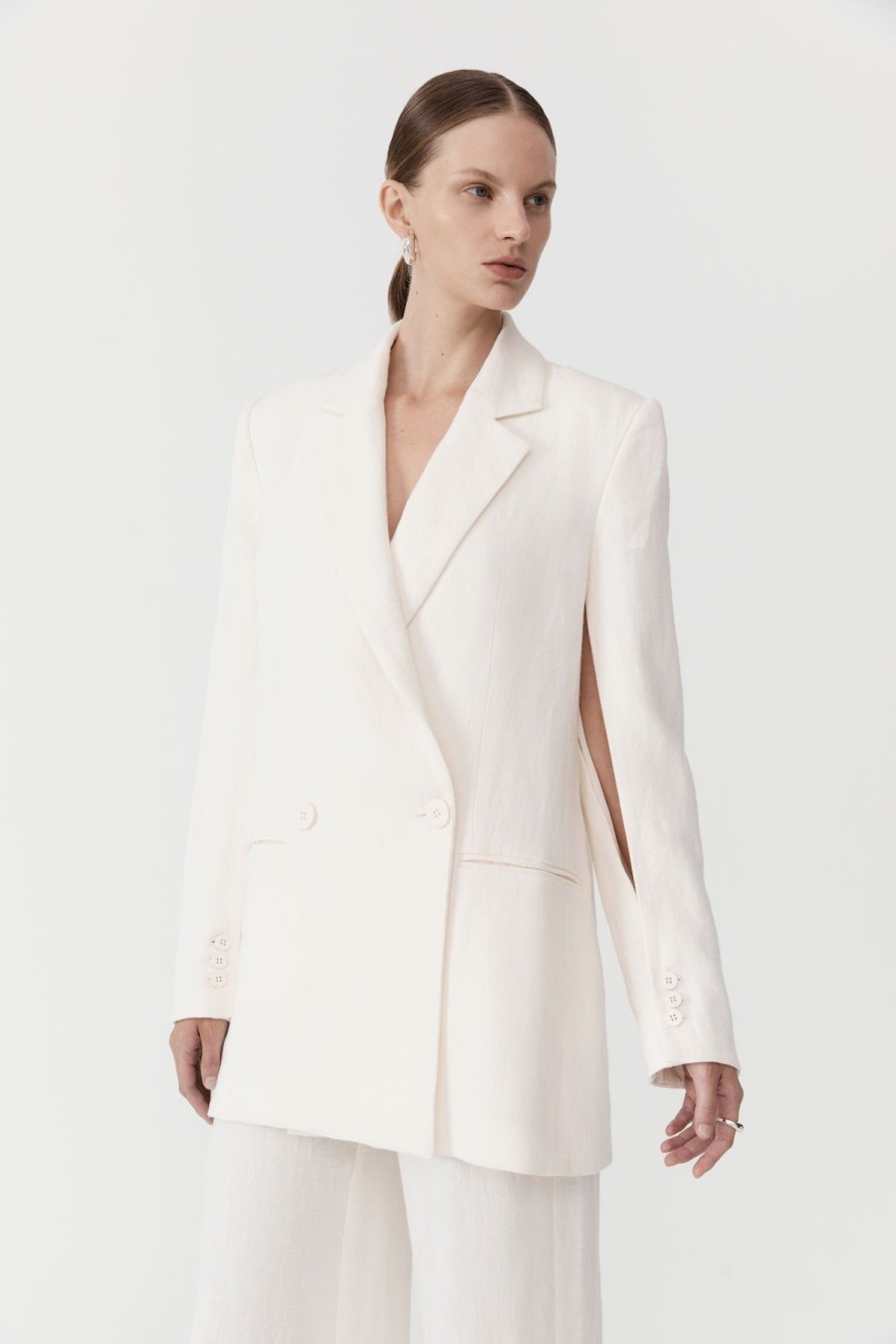 ST. AGNI Linen Split Sleeve Blazer - Ivory | Jackets