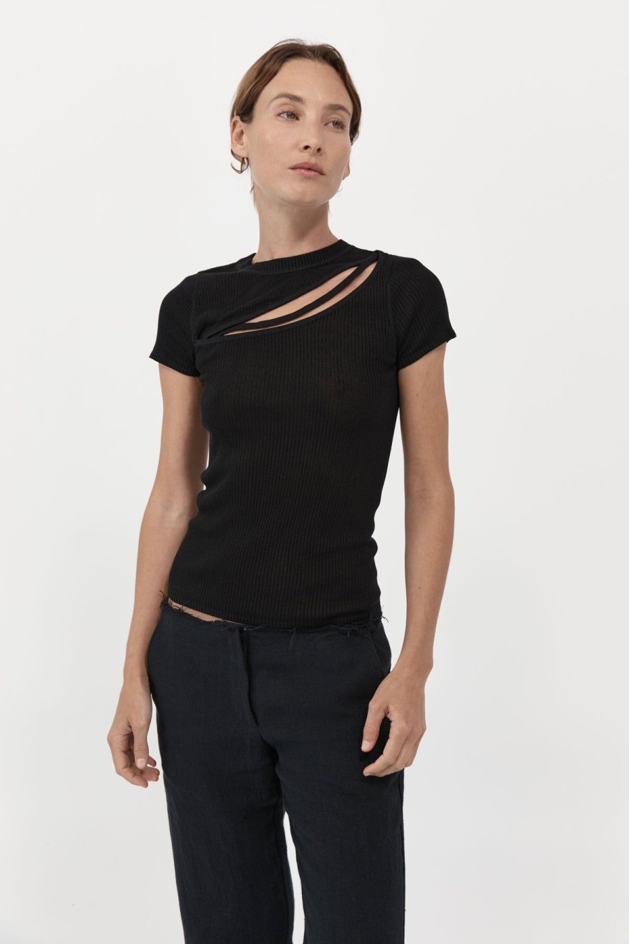 ST. AGNI Cut Out Knit Tee - Black | Tops