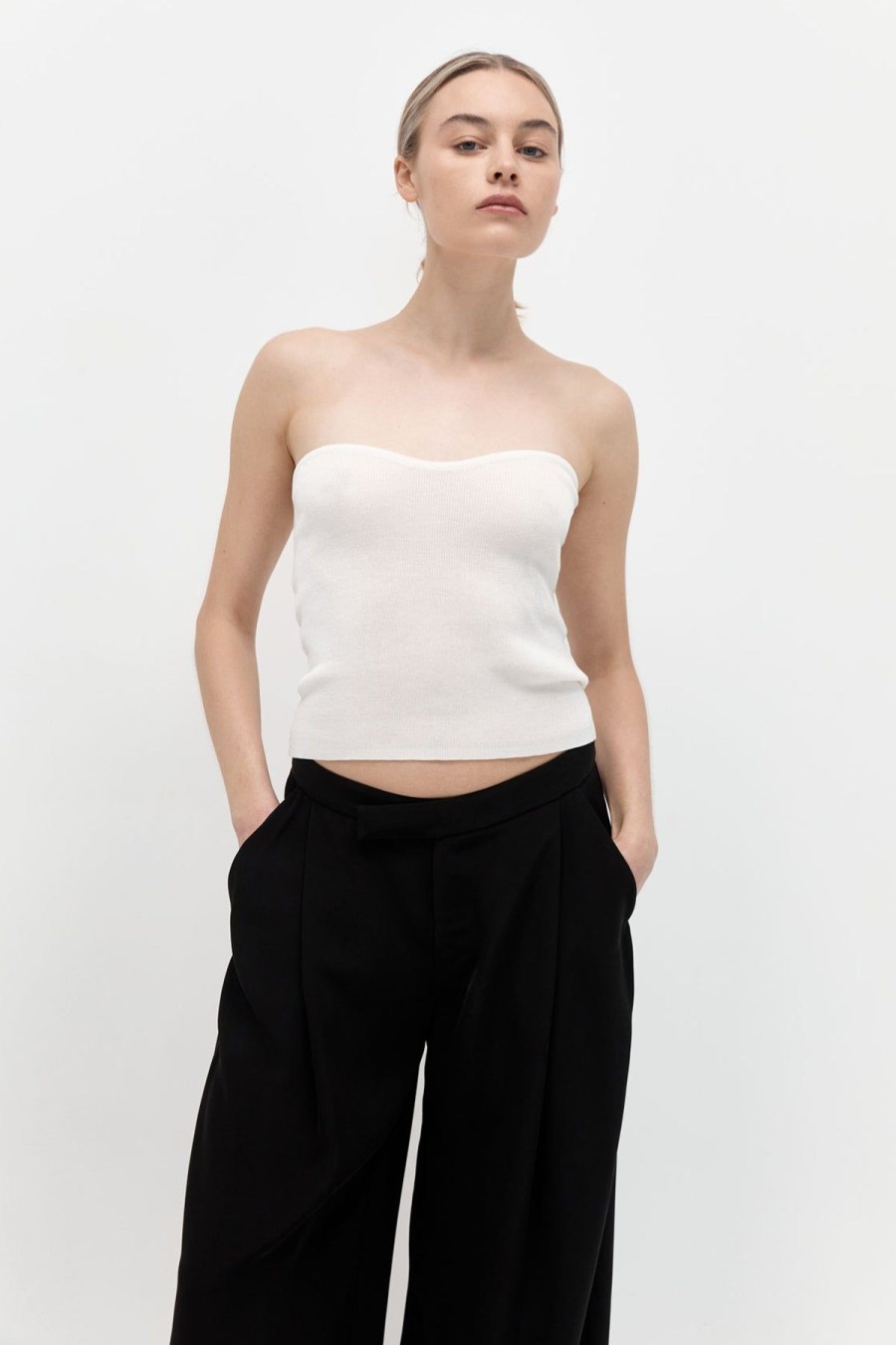 ST. AGNI Curve Knit Top - White | Tops